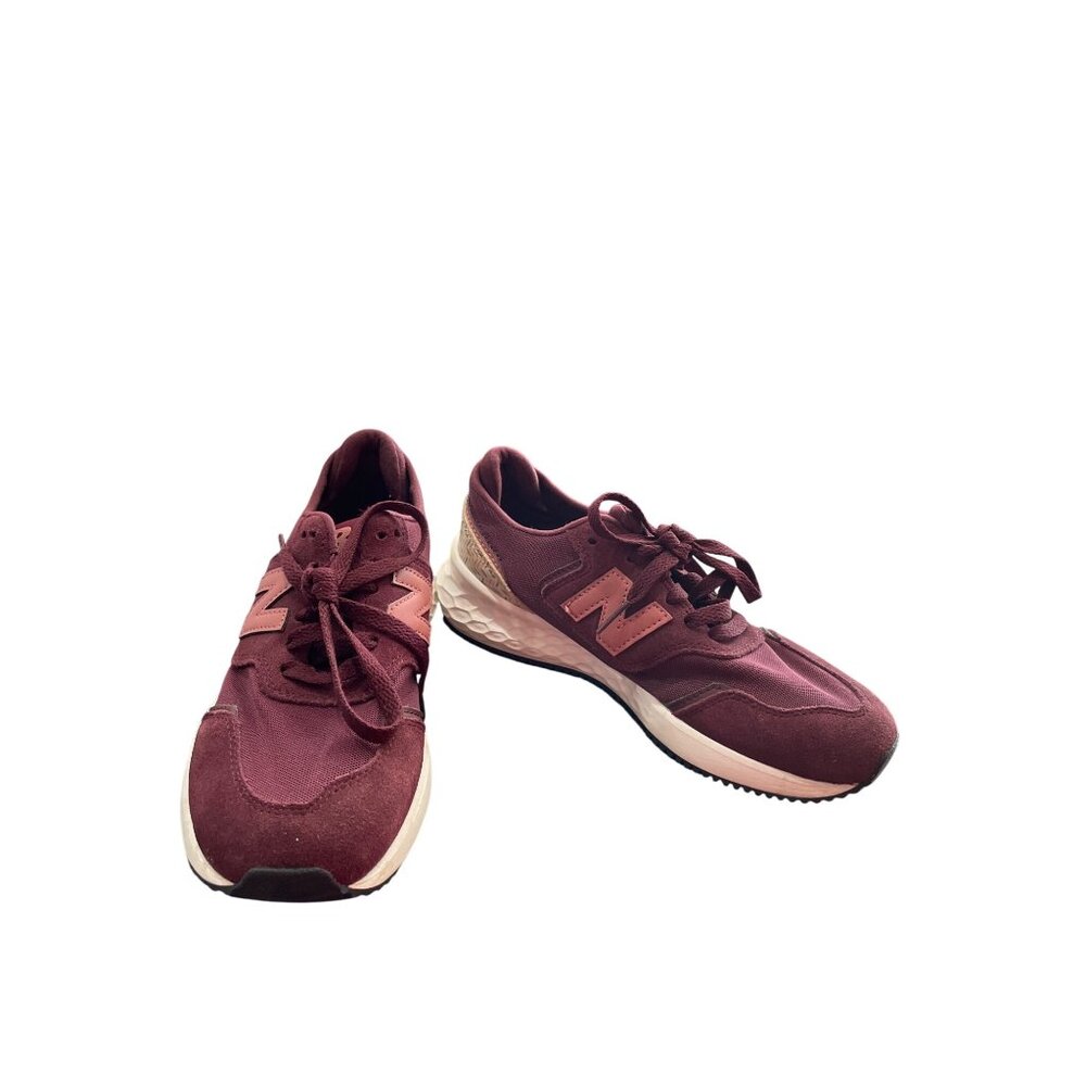 New Balance Fresh Foam Womens Red Sneakers shoes size 5 SKU 8553